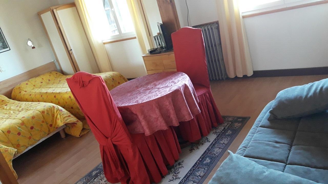 Hotel Le chalet Sembadel Buitenkant foto