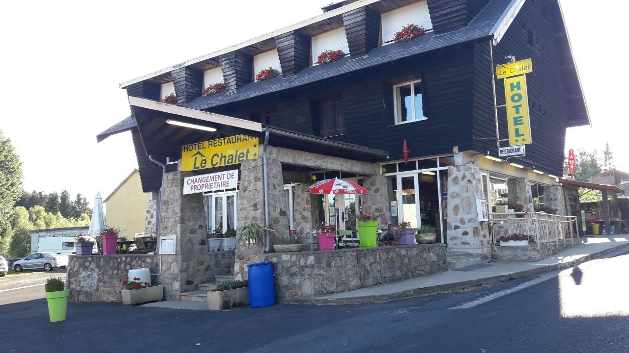Hotel Le chalet Sembadel Buitenkant foto